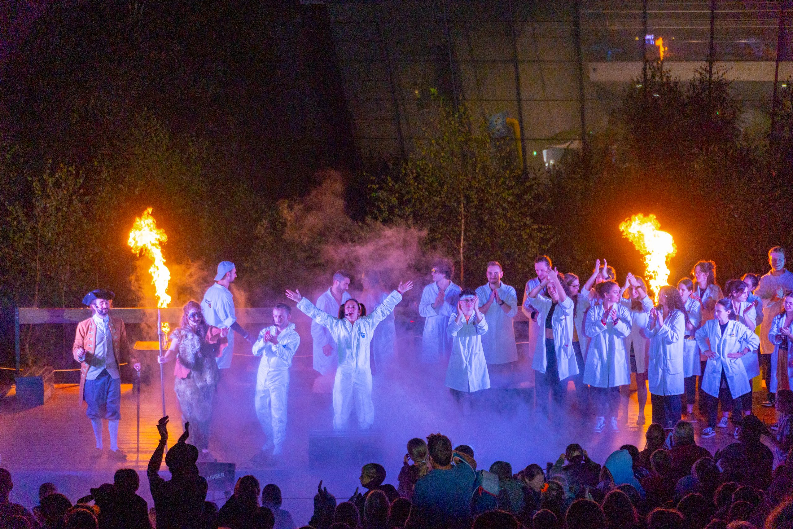 Vulcania - Spectacle Yapadrisk et la Flamme des Volcans